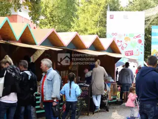 Строительство Новогодней ярмарки